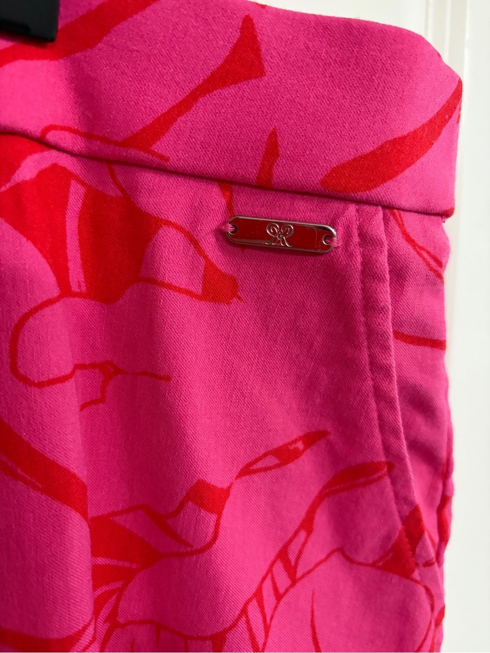 Rafaella size XL bright pink skort with floral design. Preppy perfection. - Picture 3 of 13